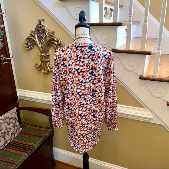 JODIFL animal print smocked cuff blouse - Picture 8 of 10